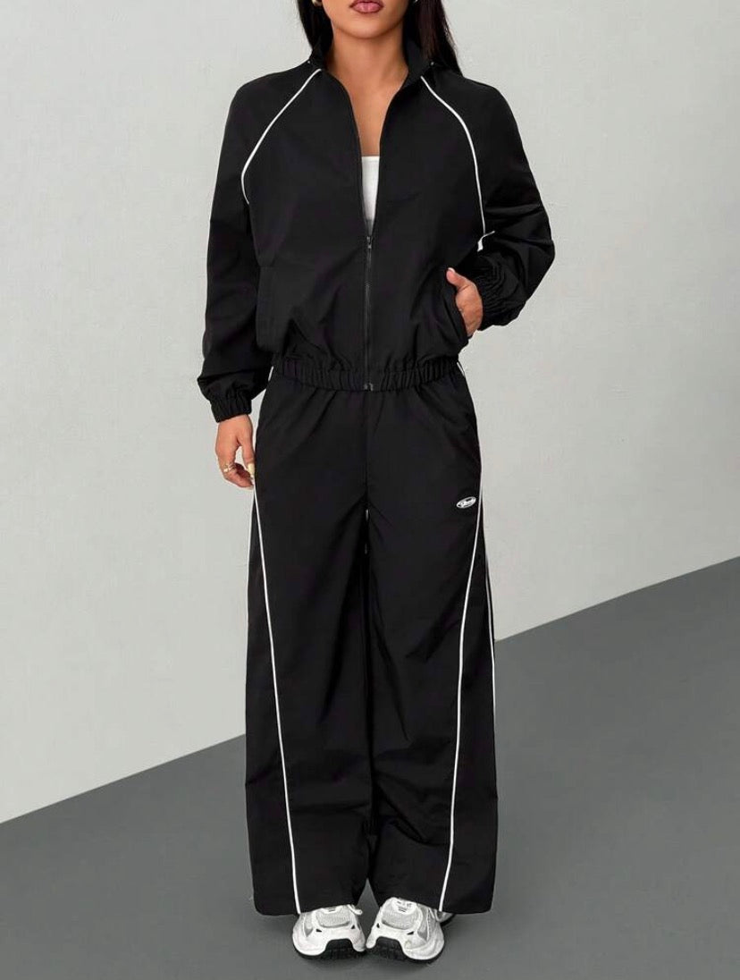 Lines suit
