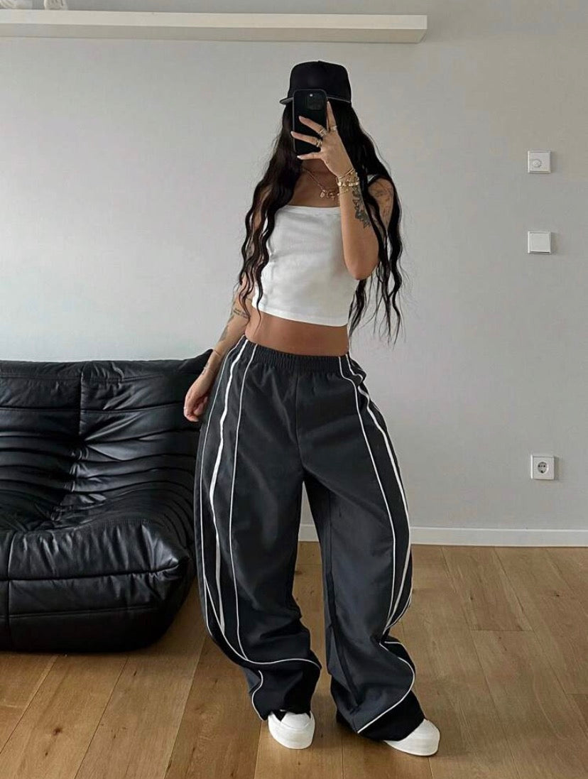 Mixed color pants