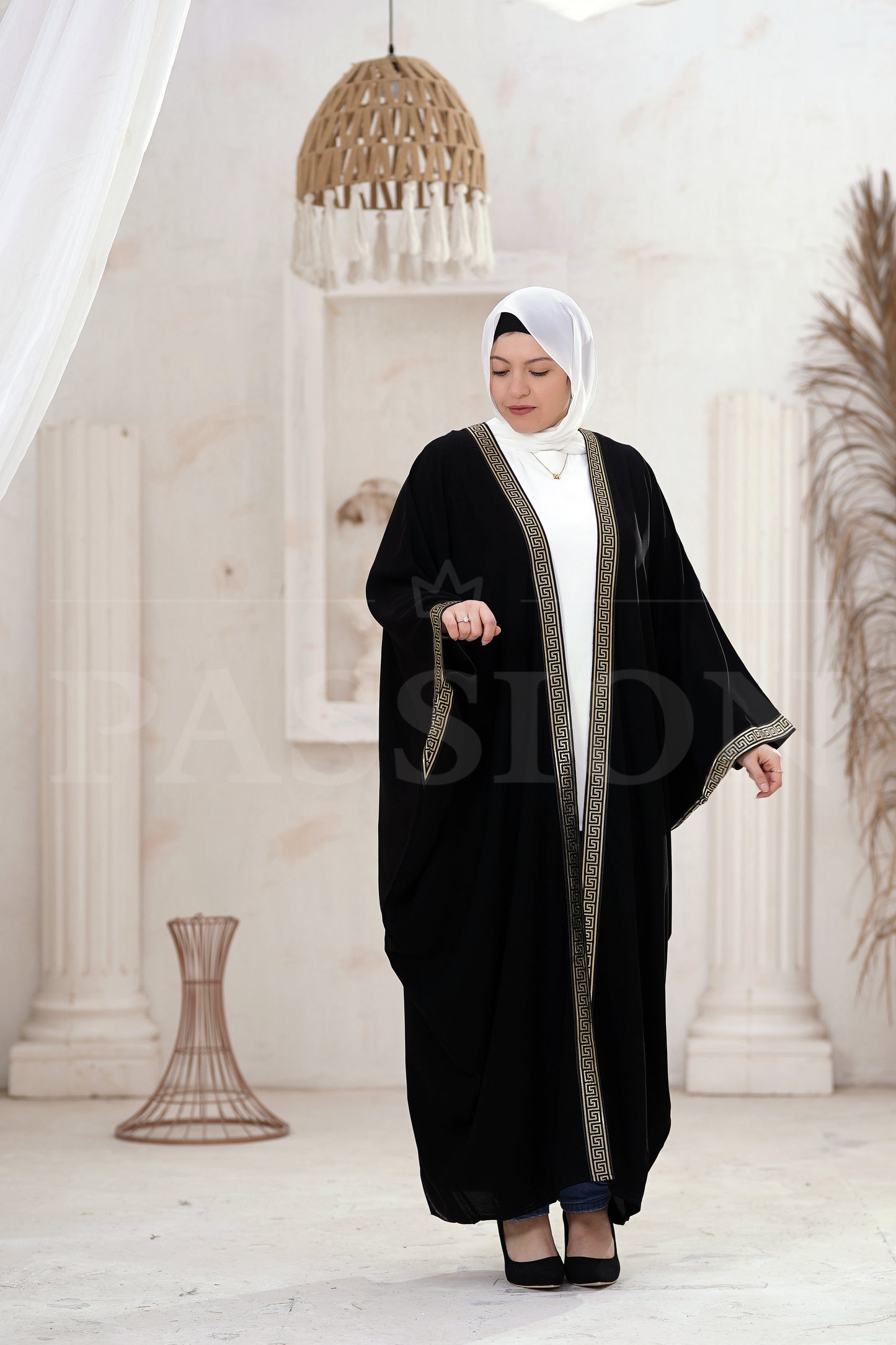 Versacea Elegance Crepe Kaftan