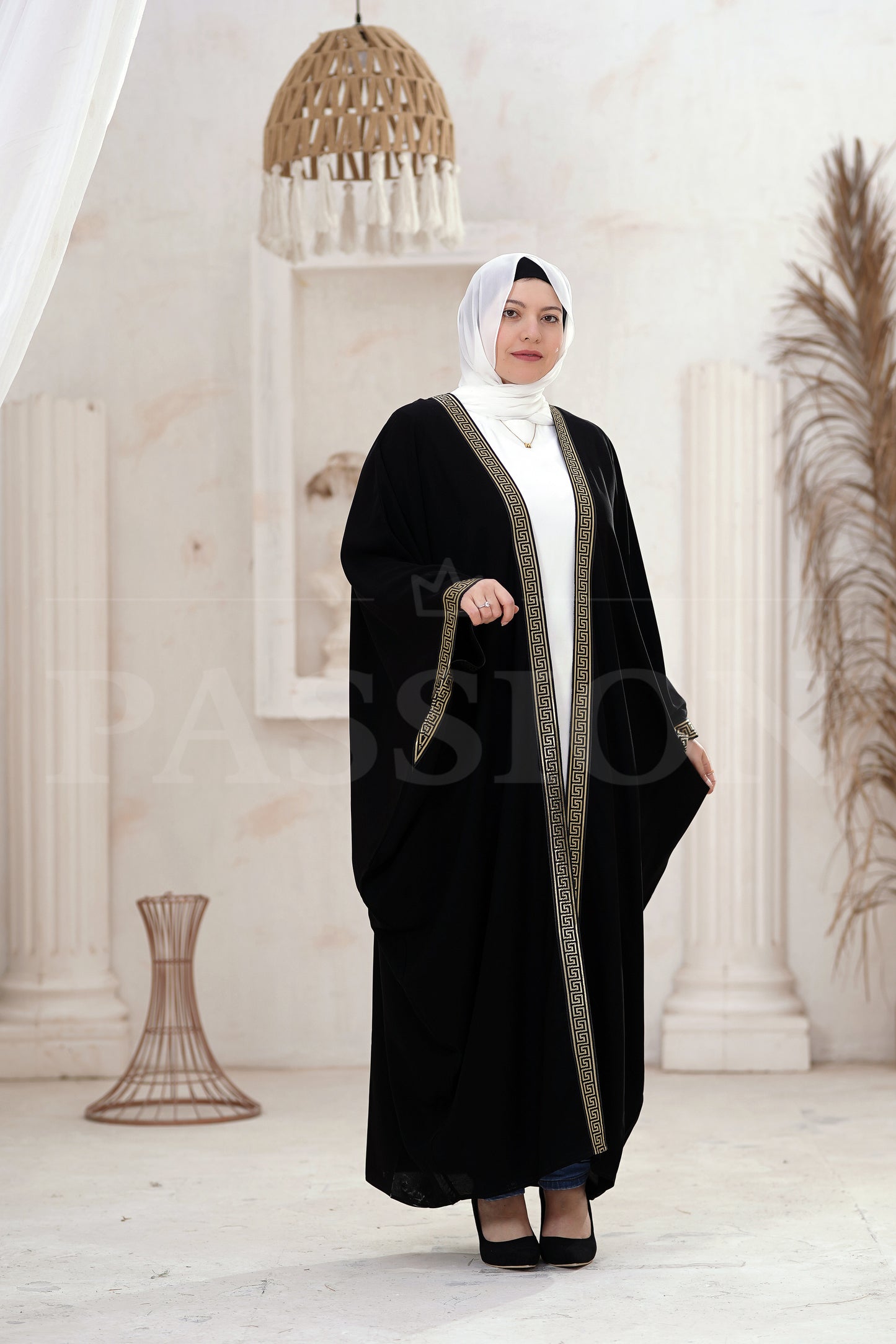 Versacea Elegance Crepe Kaftan