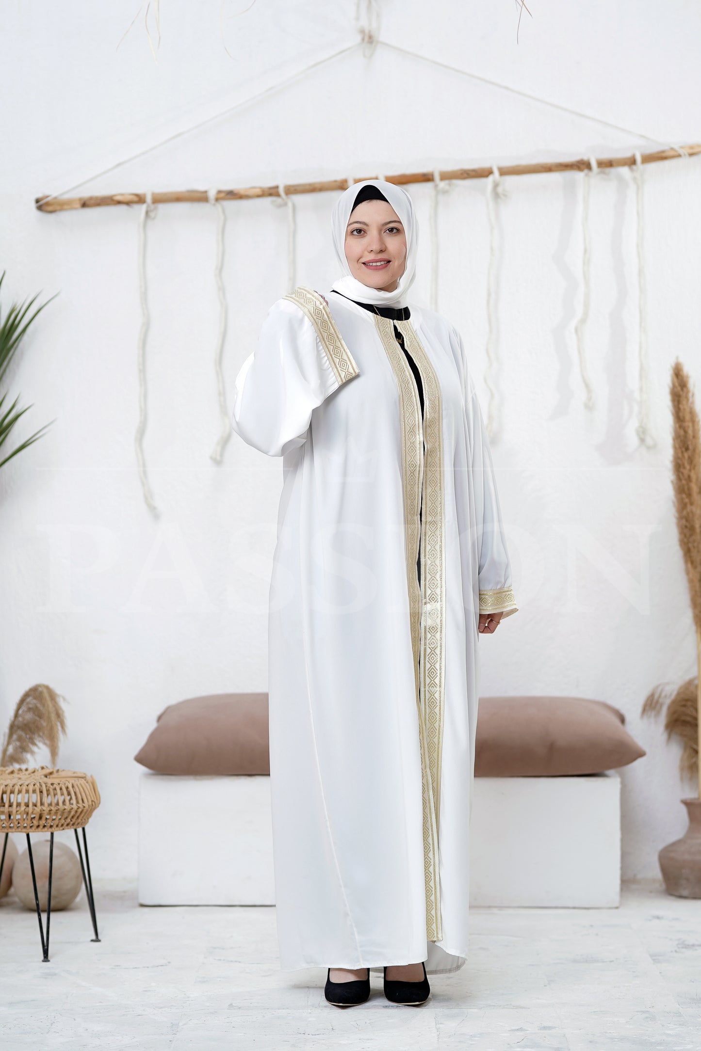Gold-Adorned Crepe Ramadan Kaftan