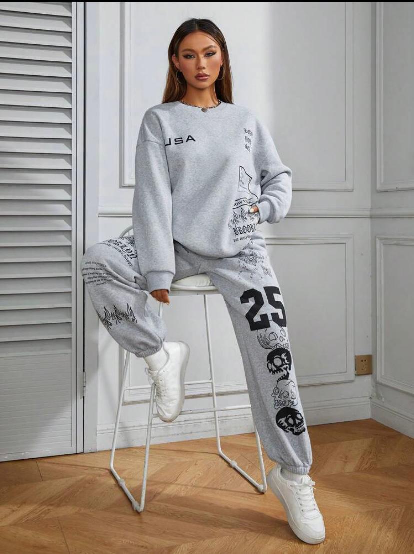 Skull Set Light Gray